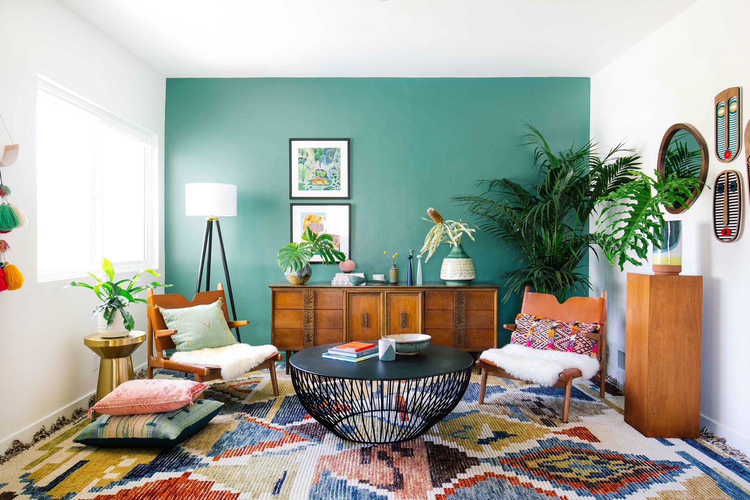 Transform Your Space with a Lounge Chair: The Perfect Addition to Your Room